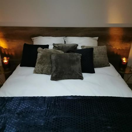 Les Sansonnets Appart & Spa Mezy-sur-Seine Eksteriør billede